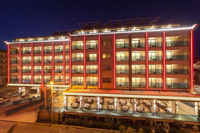 Imagen general del Aurasia Deluxe Hotel. Foto 1