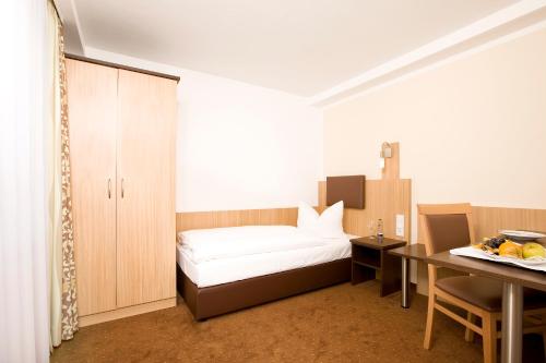 Imagen de la habitación del Ausbildungshotel St. Theresia. Foto 8