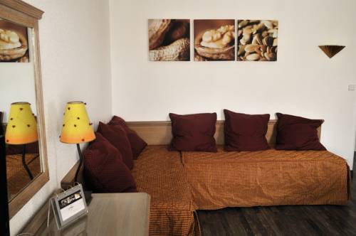 Imagen de la habitación del Aux Terrasses. Foto 6