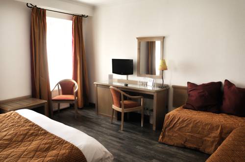 Imagen de la habitación del Aux Terrasses. Foto 13