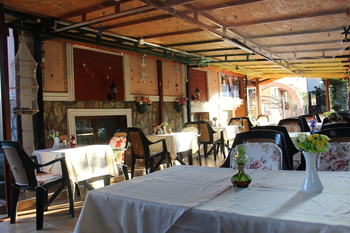 Imagen del bar/restaurante del Ağva Sahil Yıldızı Hotel. Foto 5