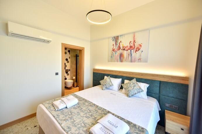 Imagen de la habitación del Avilia Suites. Foto 19