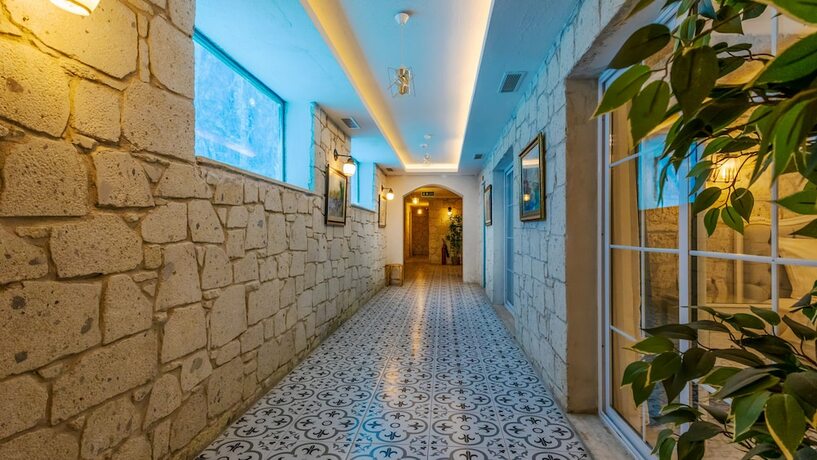 Imagen general del Avlu Alacati Butik Otel. Foto 9