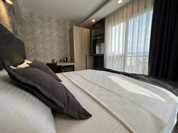 Imagen de la habitación del Avni Bey Otel. Foto 13
