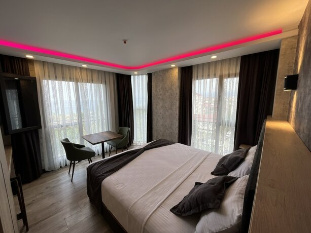 Imagen de la habitación del Avni Bey Otel. Foto 14