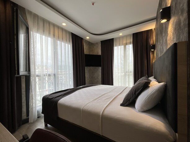 Imagen de la habitación del Avni Bey Otel. Foto 17