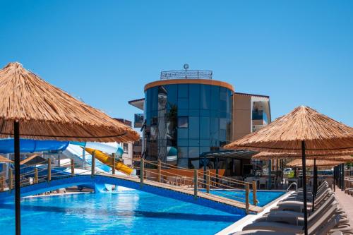 Imagen general del Avsa Artemis Hotel. Foto 11