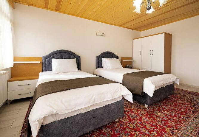 Imagen de la habitación del Avulot Otel. Foto 18