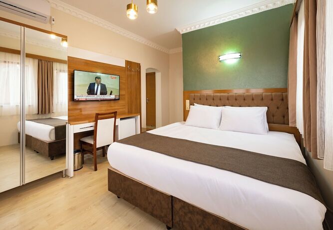 Imagen de la habitación del Avulot Otel. Foto 19