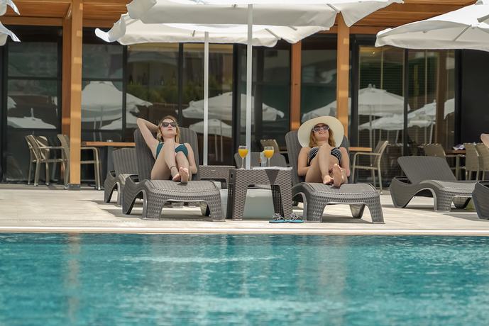 Imagen de la piscina del Aya Yorgi Hotel By T. Foto 18