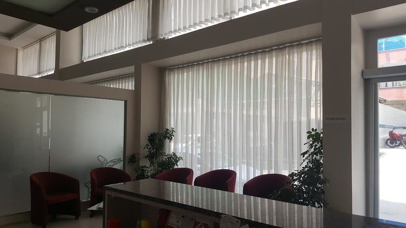 Imagen de los interiores del Ayatekla Hotel. Foto 18