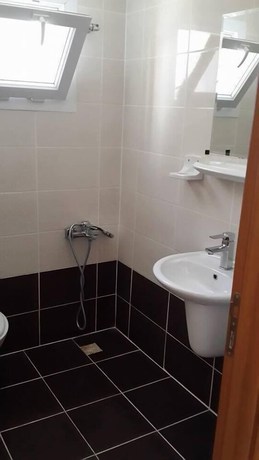 Imagen de la habitación del Ayatekla Hotel. Foto 16