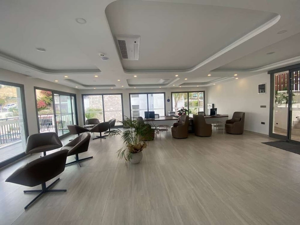 Imagen de los interiores del Ayaz Suites. Foto 16