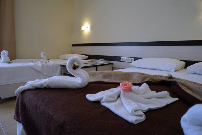 Imagen de la habitación del Aybel Inn Hotel. Foto 3