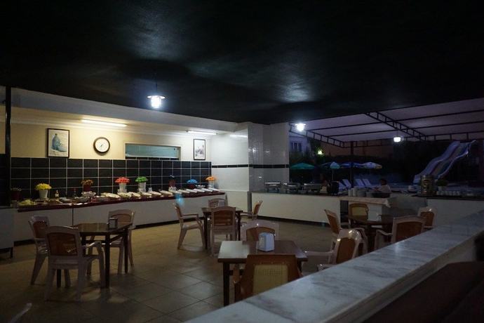 Imagen del bar/restaurante del Aybel Inn Hotel. Foto 2