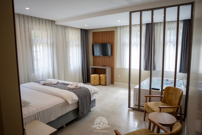 Imagen de la habitación del Ayder Altiparmak Suit. Foto 6