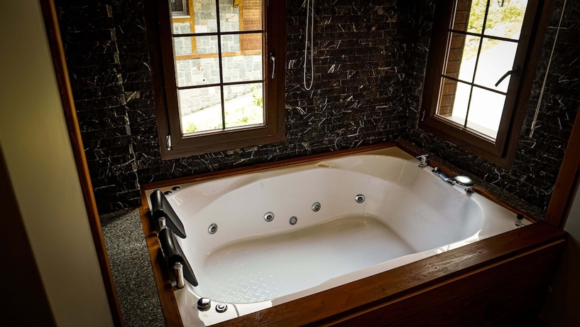 Imagen de la habitación del Ayder Kervansaray Deluxe Otel. Foto 12