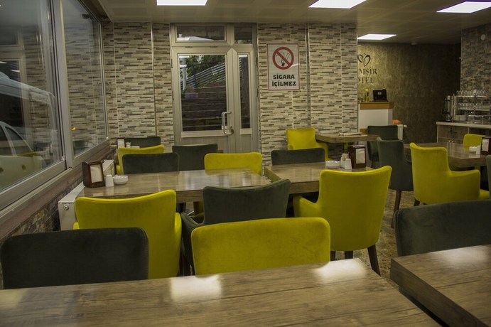 Imagen del bar/restaurante del Ayder Simsir Butik Hotel. Foto 3