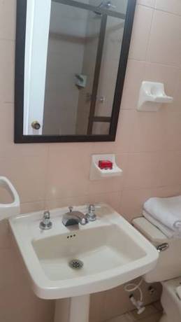 Imagen de la habitación del Ayenda Ana Carolina, Manizales. Foto 1