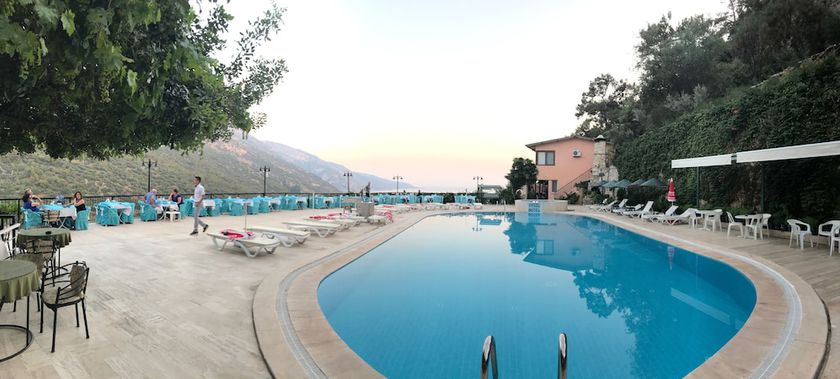 Imagen de la piscina del Aygul Hotel. Foto 14
