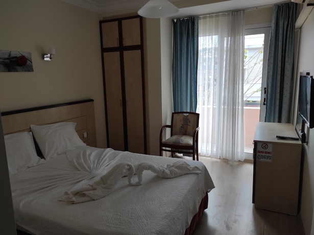 Imagen de la habitación del Ayhan Otel. Foto 12