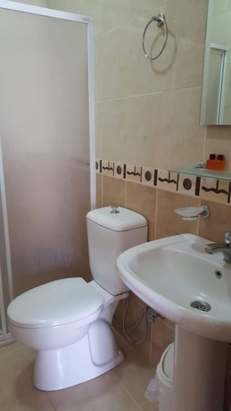 Imagen de la habitación del Ayhan Otel. Foto 14