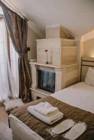 Imagen de la habitación del Ayisigi Hotel. Foto 9