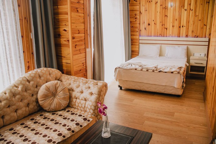 Imagen de la habitación del Ayisigi Hotel. Foto 11