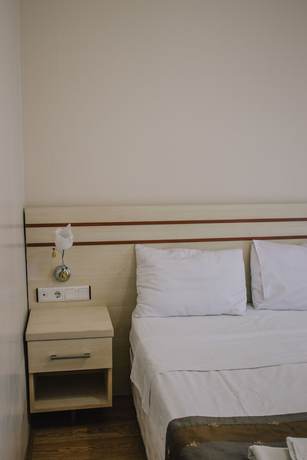 Imagen de la habitación del Ayisigi Hotel. Foto 17