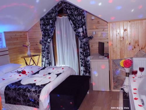 Imagen de la habitación del Ayisigi Hotel, Sile. Foto 2