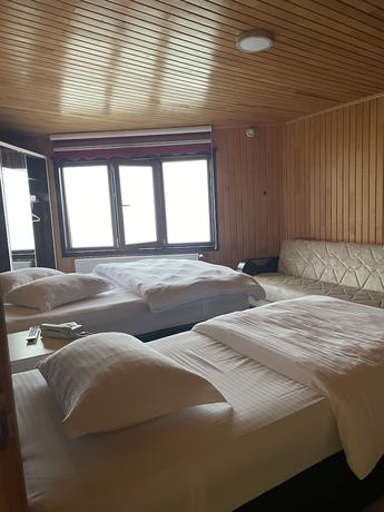 Imagen de la habitación del Aymeydani Hotel. Foto 13