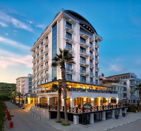 Imagen general del Ayvalik Cinar Hotel. Foto 2