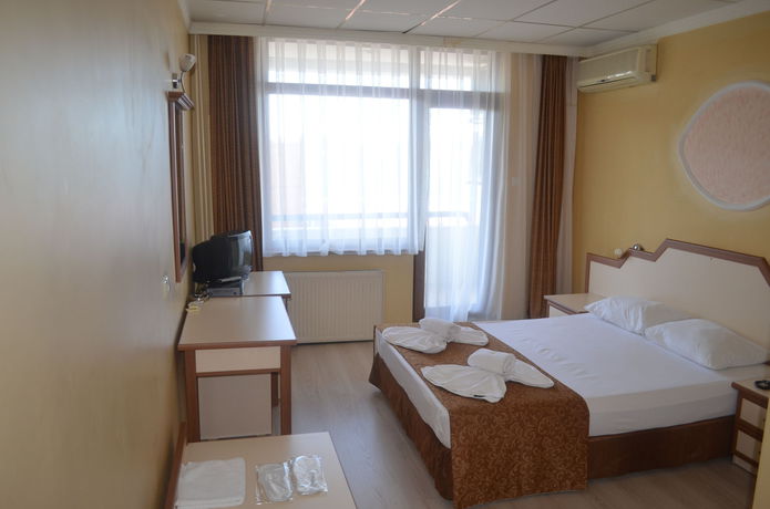 Imagen de la habitación del Ayvalik Palas Hotel. Foto 4