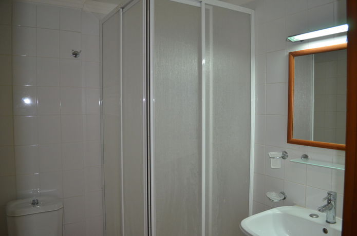 Imagen de la habitación del Ayvalik Palas Hotel. Foto 16