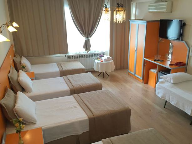 Imagen de la habitación del Ayvazali Hotel. Foto 12