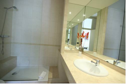 Imagen de la habitación del Az Barcelona Center. Foto 9