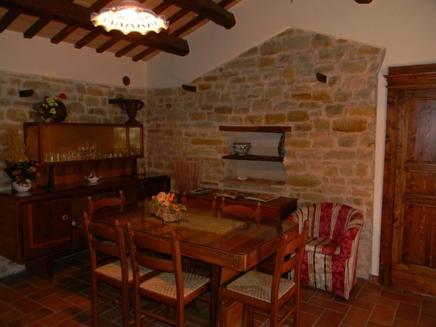 Imagen de la habitación del Azienda Agrituristica Colle San Giorgio. Foto 15