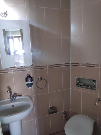 Imagen de la habitación del Aziziye Otel. Foto 19