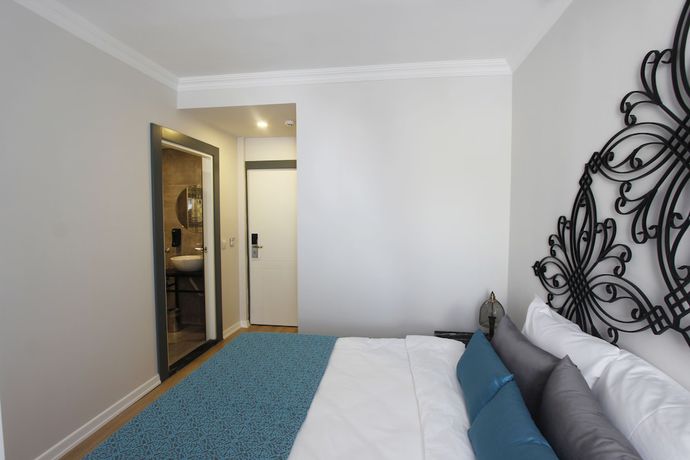 Imagen de la habitación del Azuu Hotel. Foto 15