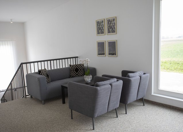 Imagen de los interiores del B Home Apart Hotel by Alpha. Foto 20