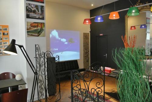 Imagen de la habitación del B11hotel. Foto 8