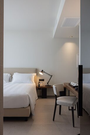 Imagen de la habitación del B21 Lifestyle Hotel. Foto 13