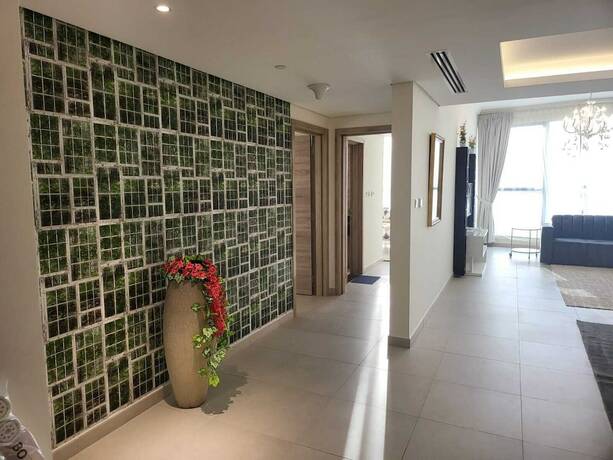 Imagen general del B411 Furnished Apartment With Maidroom. Foto 10