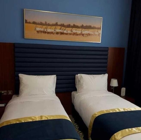 Imagen de la habitación del BANIYAS PLAZA HOTEL APARMENT. Foto 5