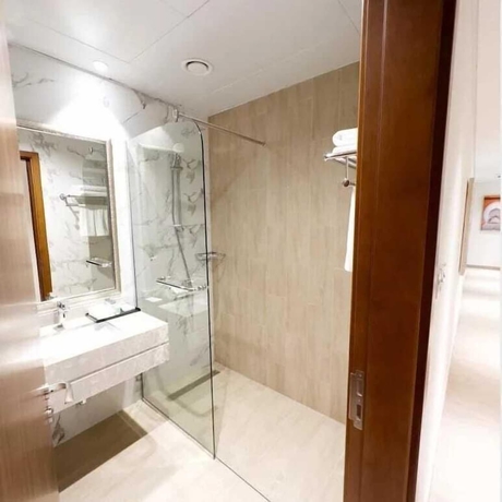 Imagen de la habitación del BANIYAS PLAZA HOTEL APARMENT. Foto 9