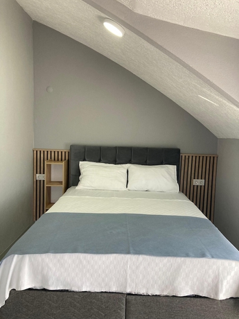 Imagen de la habitación del BAZYEL OTEL. Foto 11