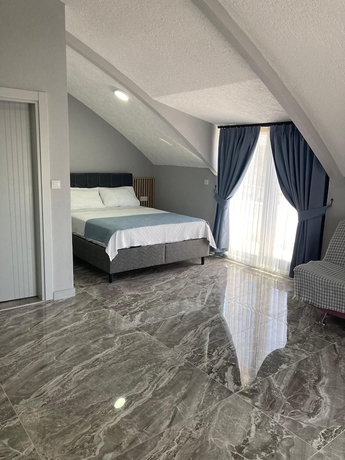 Imagen de la habitación del BAZYEL OTEL. Foto 14