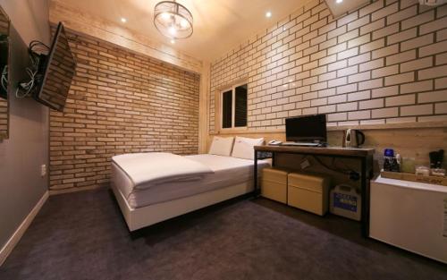Imagen general del B-Bas Hotel. Foto 13