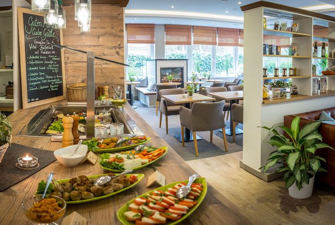 Imagen del bar/restaurante del BE BIO Hotel be active. Foto 3