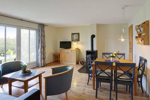 Imagen de la habitación del BEECH Resort Fleesensee. Foto 9